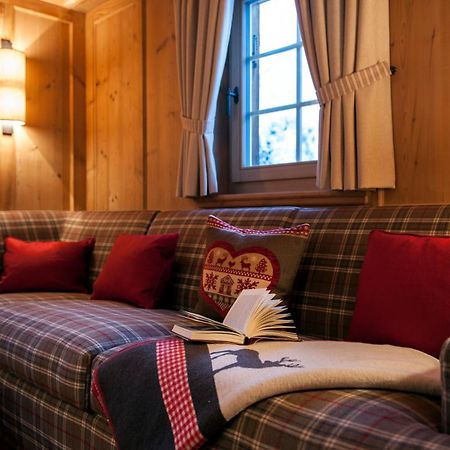 Chalet Berghof Sertig Clavadel Habitación foto